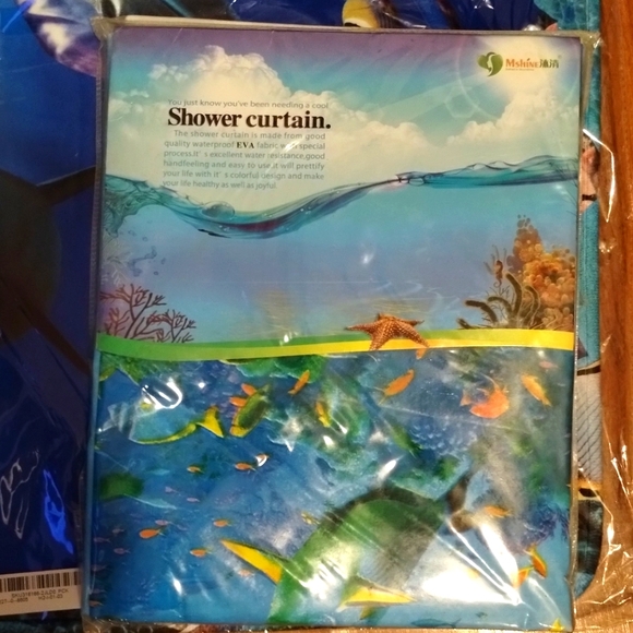 Blue Ocean Tropical Fish Coral Bathroom Mats set - Picture 2 of 3